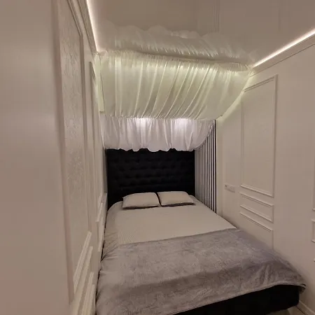 Apartman The Oasis - Retro Modern Vogue